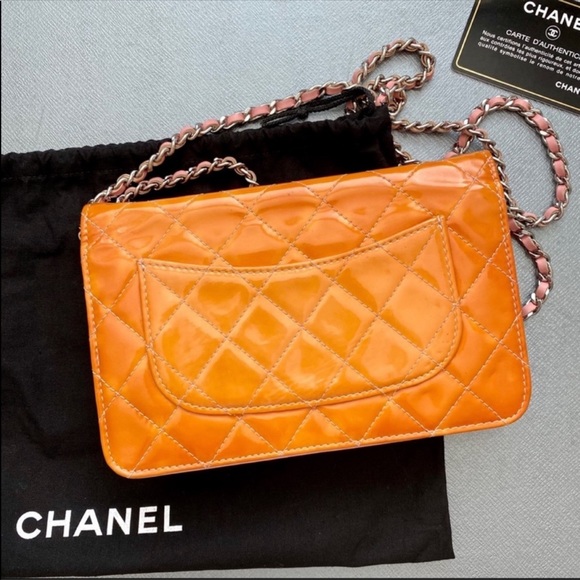 Authentic Chanel Wallet on Chain - Picture 9 of 10